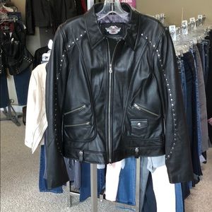 Women’s large tall leather Harley Davidson coat